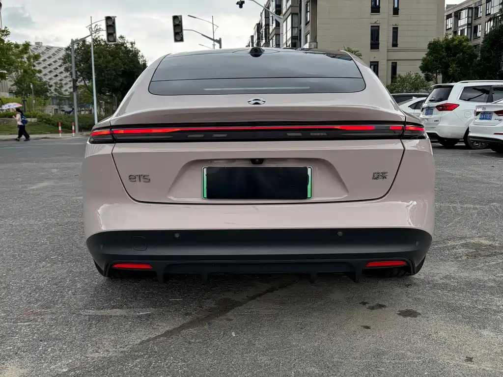 NIO ET5 — миниатюра 15