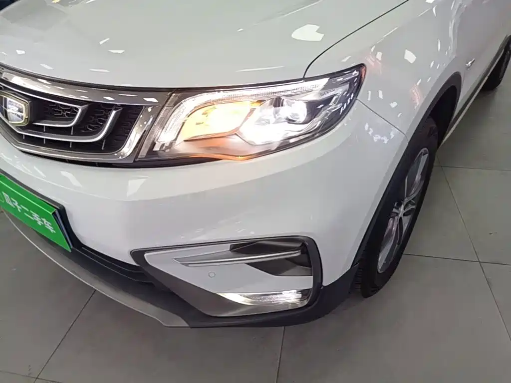 Geely Boyue — миниатюра 24
