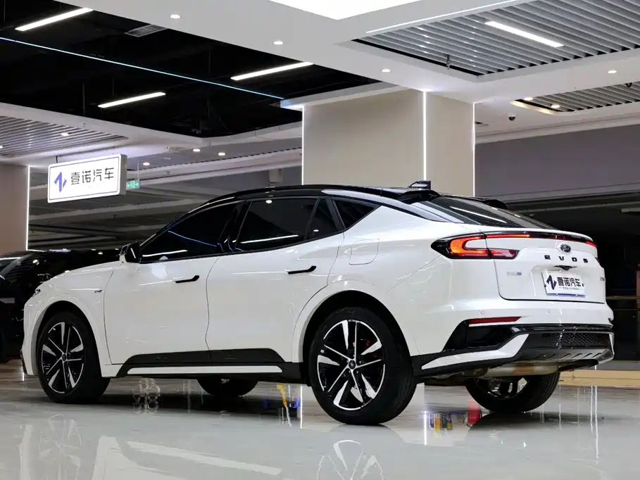 Ford Evos — миниатюра 5