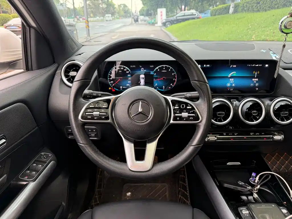 Mercedes-Benz GLA — миниатюра 14