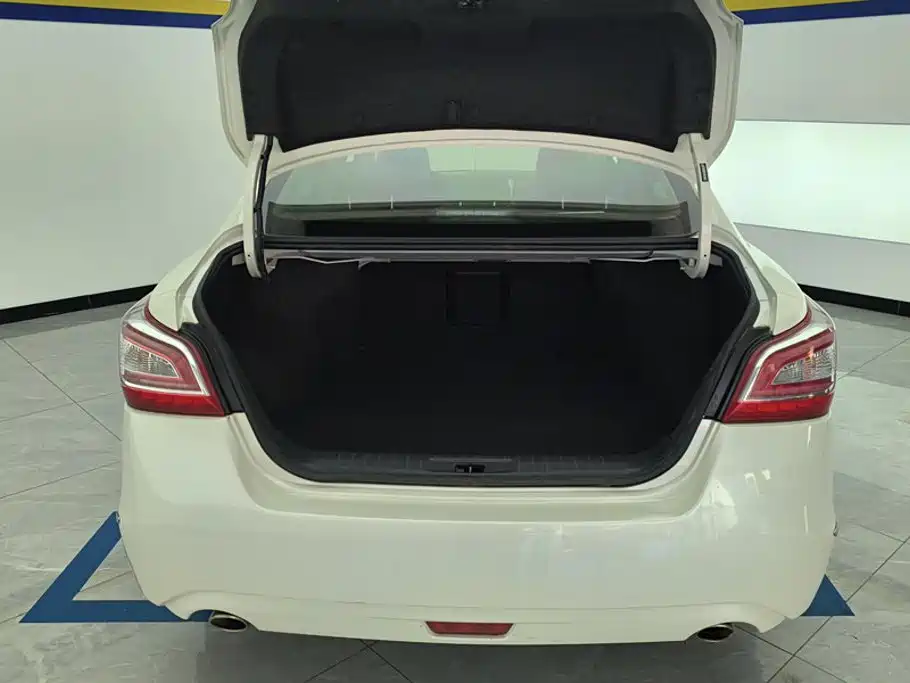 Nissan Teana — миниатюра 4