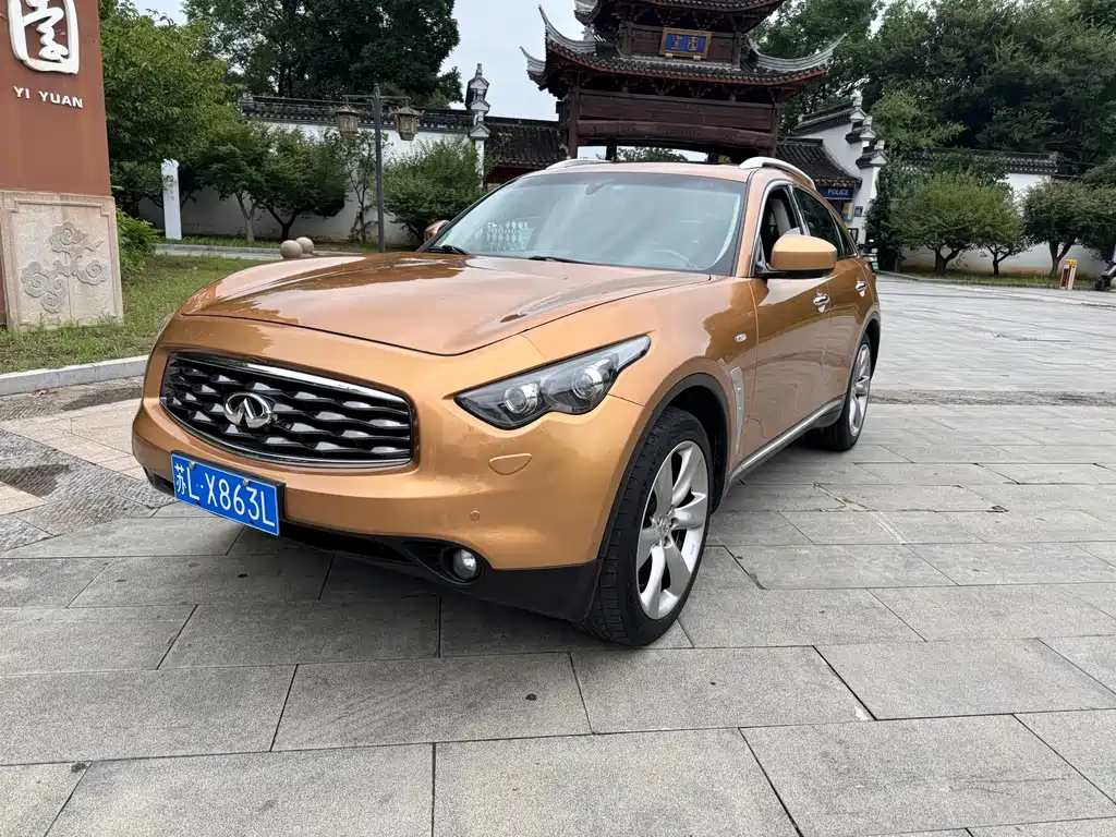 Infiniti FX — миниатюра 2