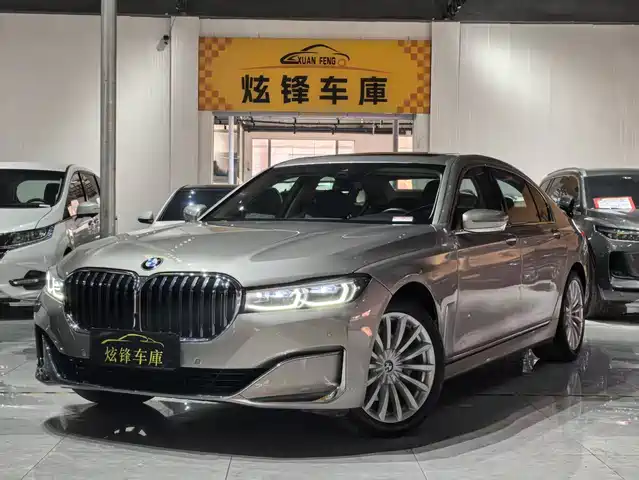 BMW 7 SERIES