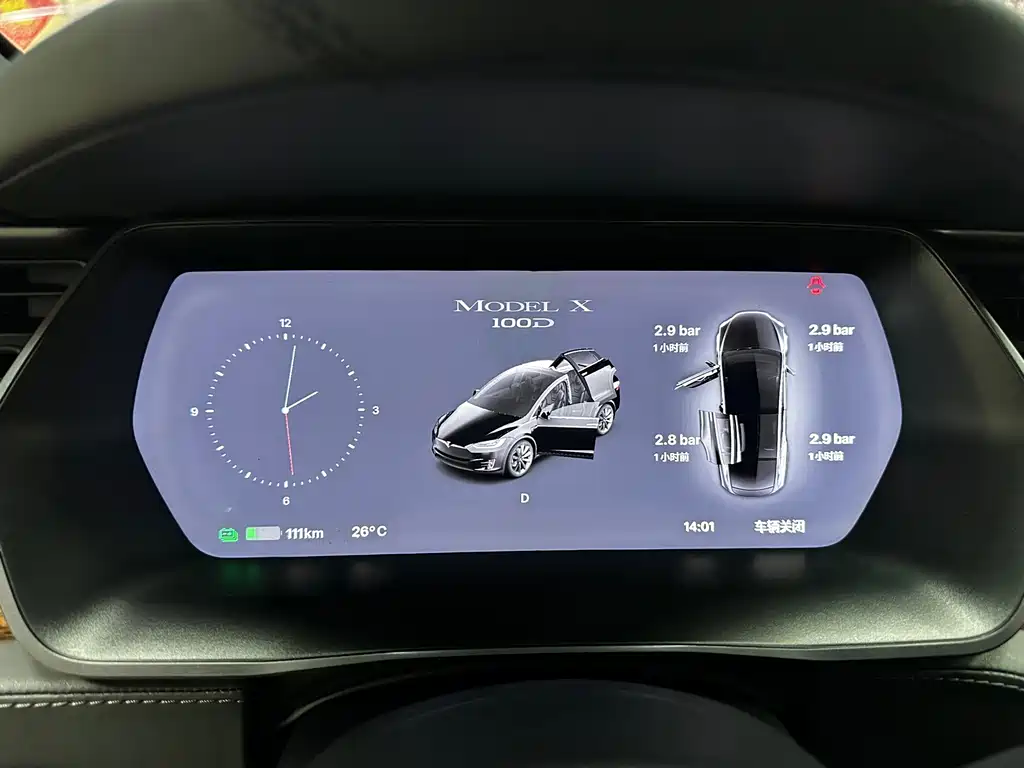 Tesla Model X — миниатюра 12