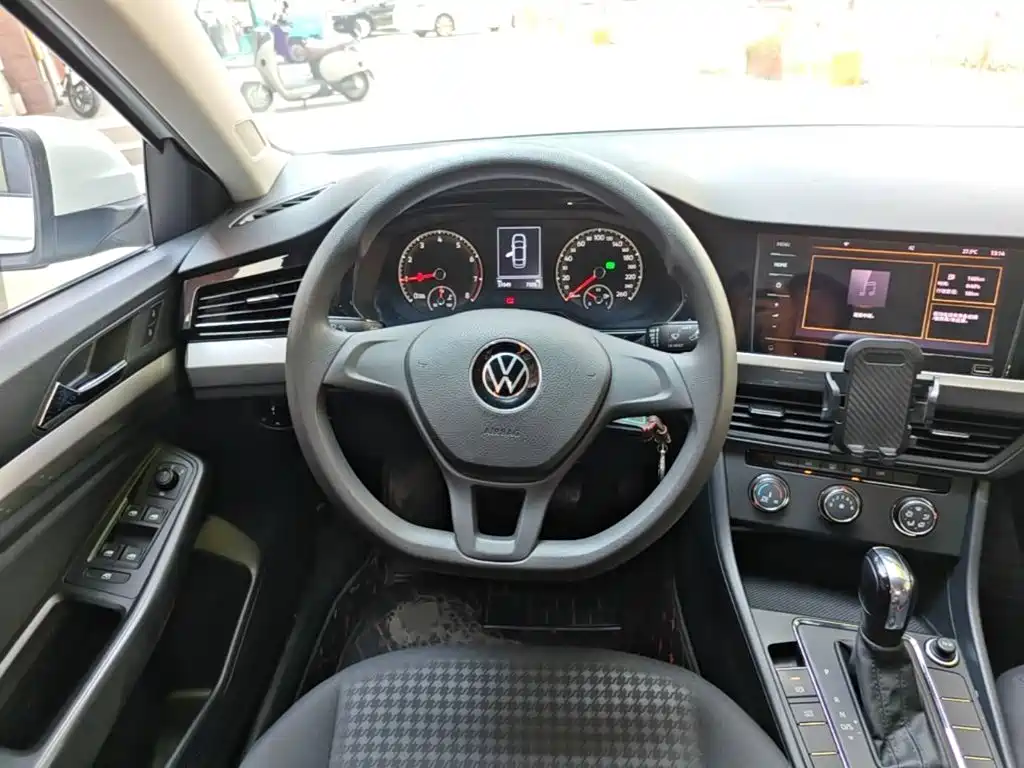 Volkswagen Bora — миниатюра 11