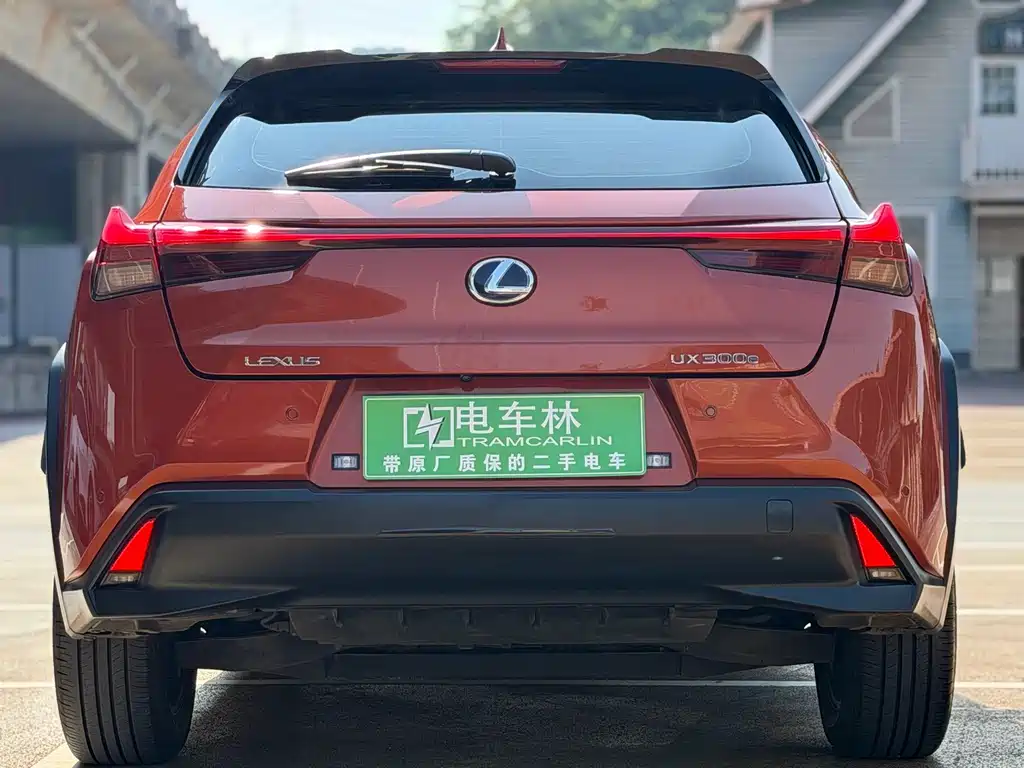 Lexus UX New Energy — миниатюра 16