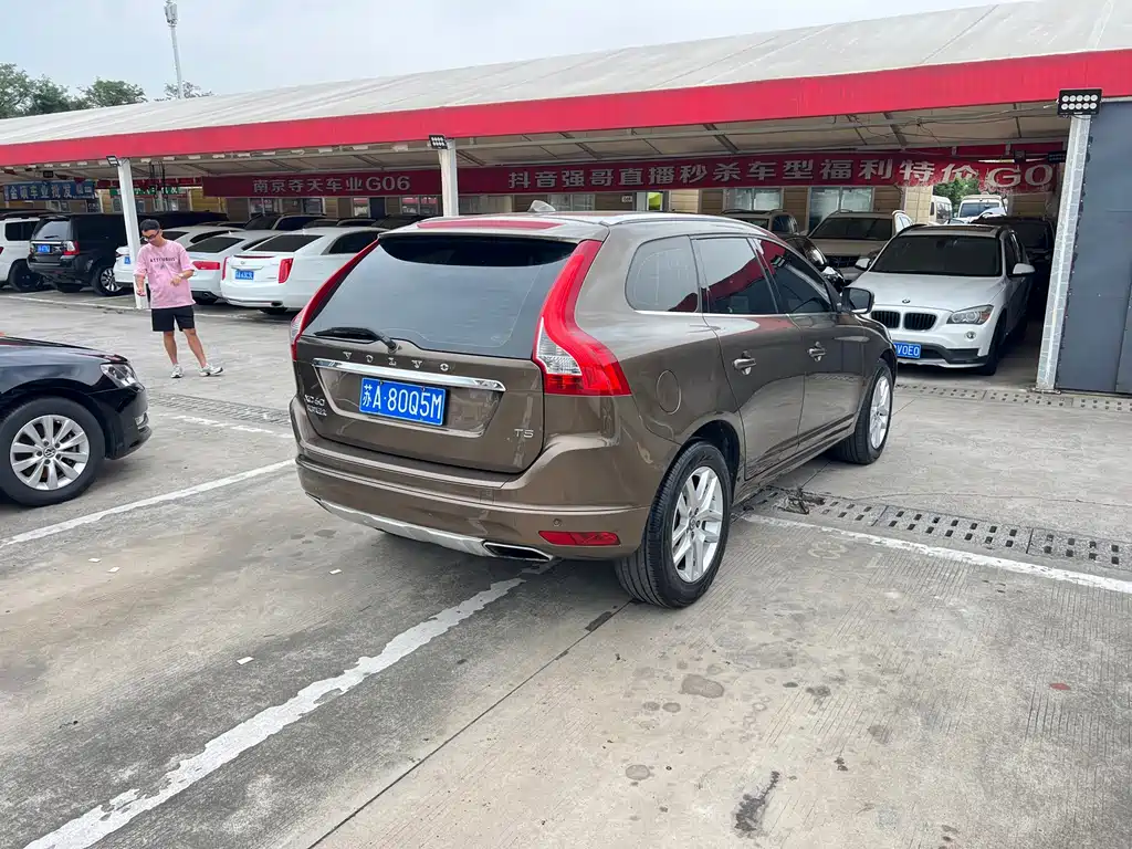 Volvo XC60 — миниатюра 22