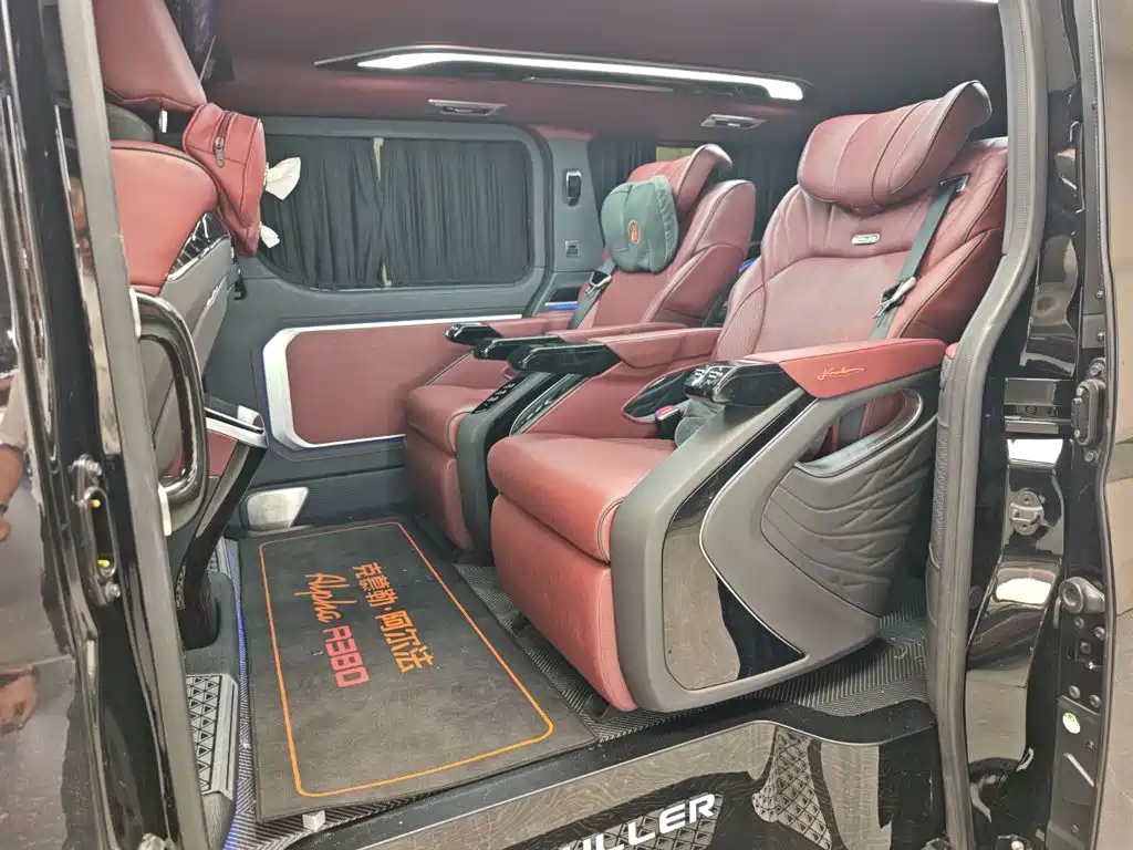 Toyota Hiace — миниатюра 9