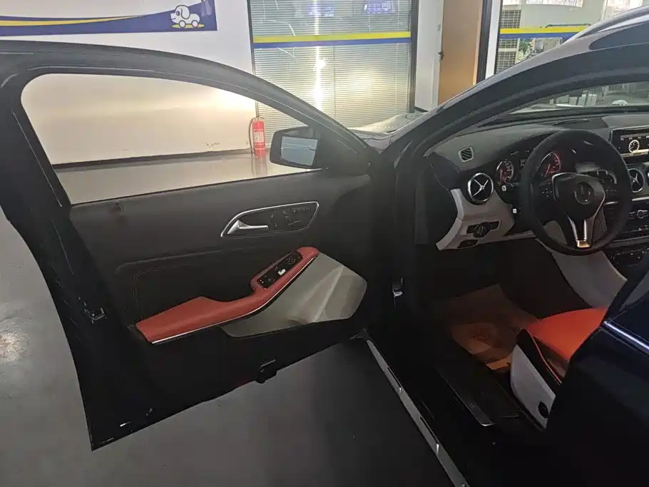 Mercedes-Benz GLA — миниатюра 7