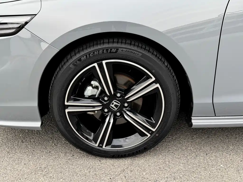 Honda Inspire — миниатюра 13