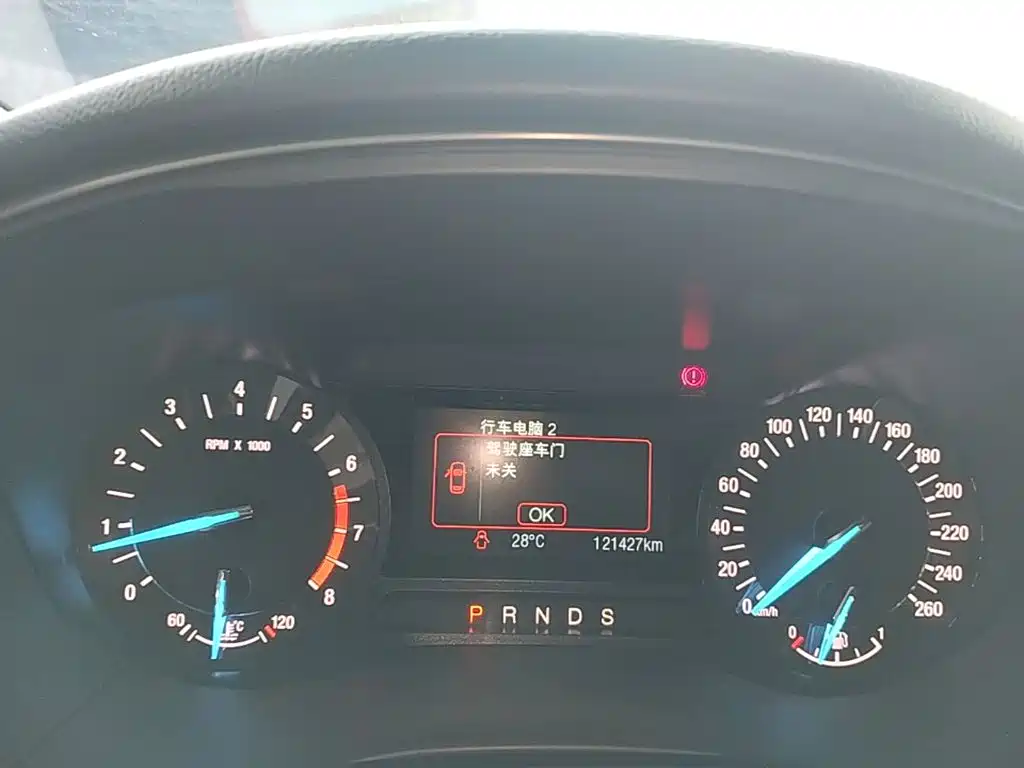 Ford Mondeo — миниатюра 12