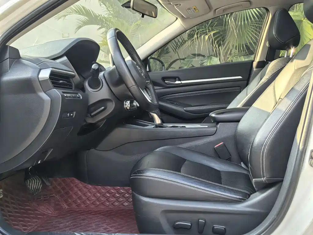 Nissan Teana — миниатюра 8