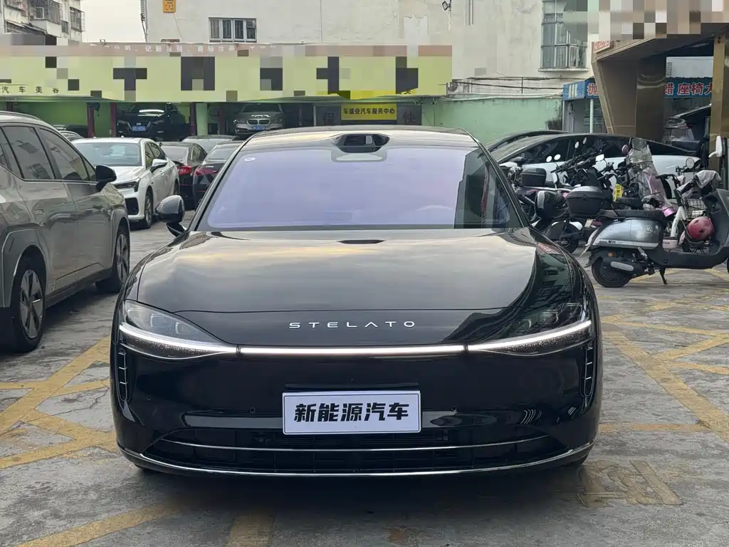 AITO ENJOY THE WORLD S9