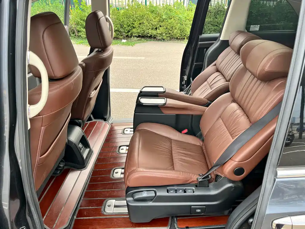 Honda Odyssey — миниатюра 12