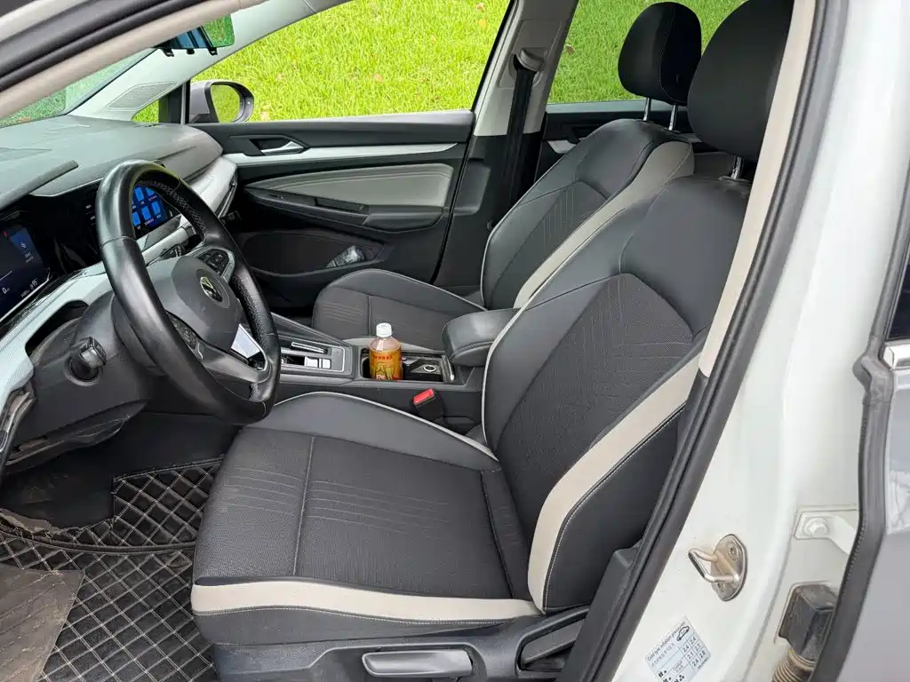 Volkswagen Golf — миниатюра 8