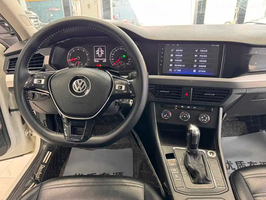 Volkswagen Bora — миниатюра 12