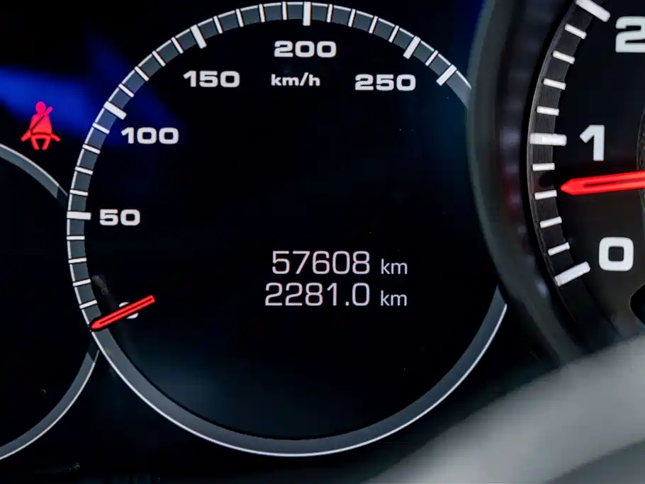 Porsche Cayenne — миниатюра 17