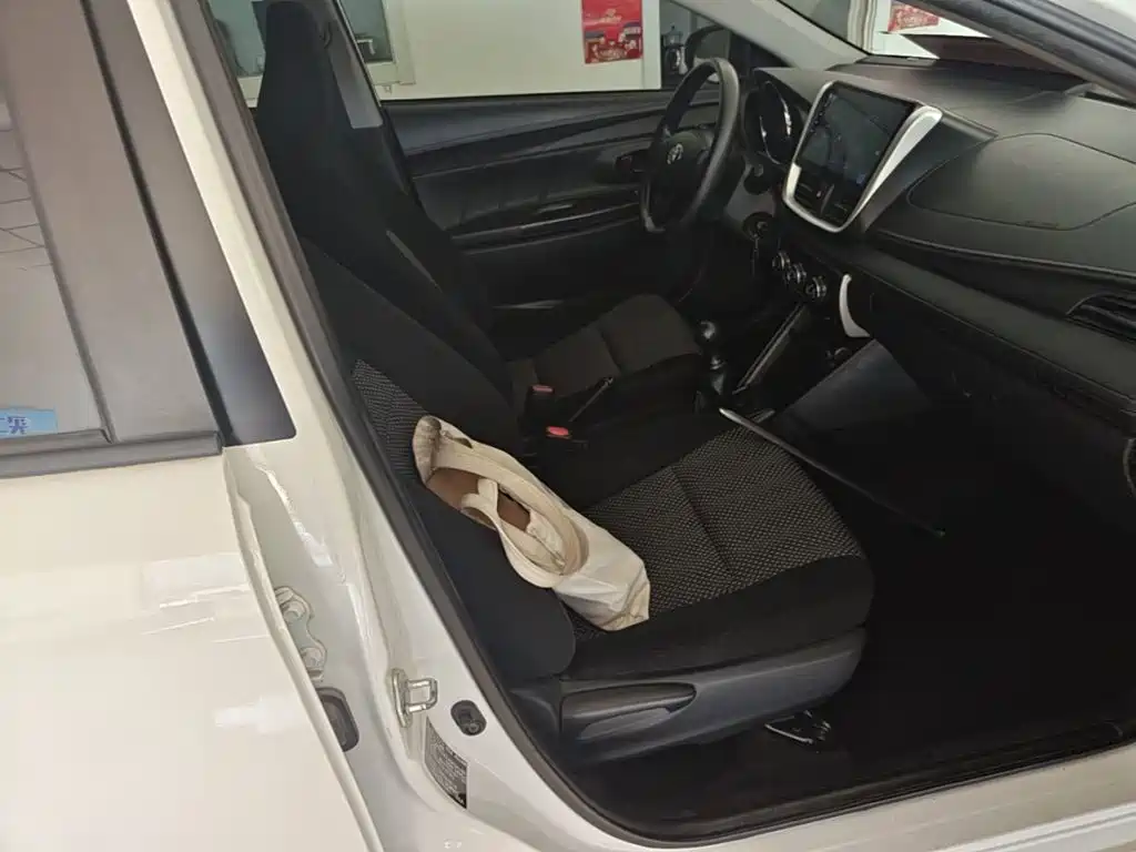 Toyota Vios — миниатюра 25