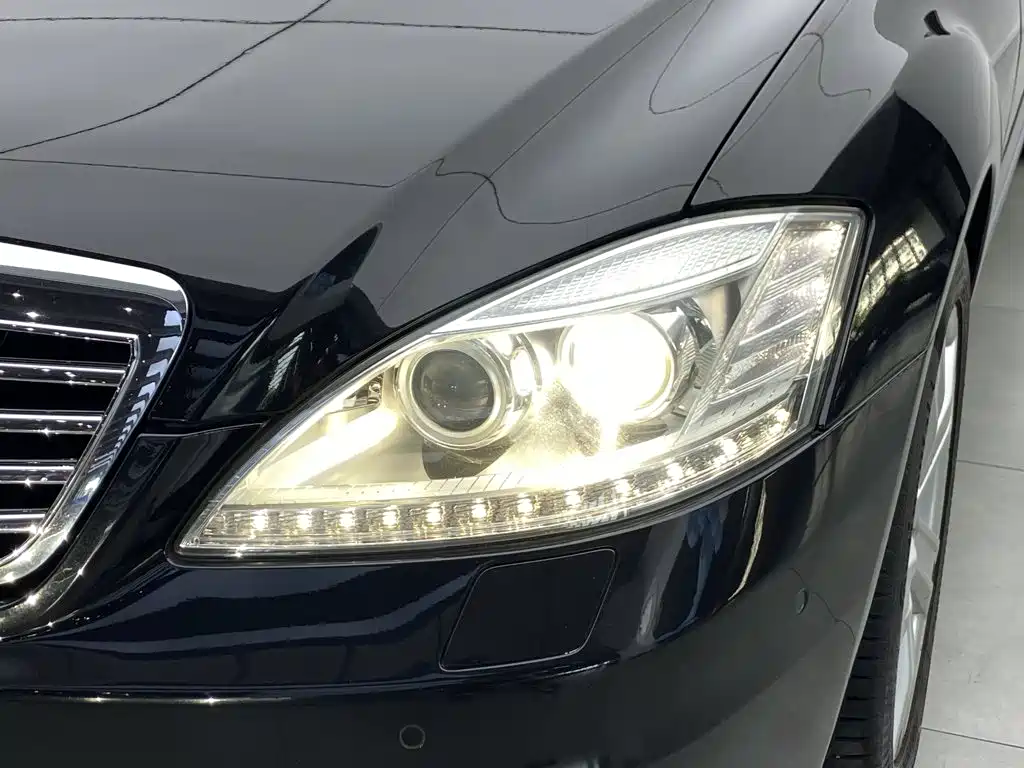 Mercedes-Benz S-Class — миниатюра 5