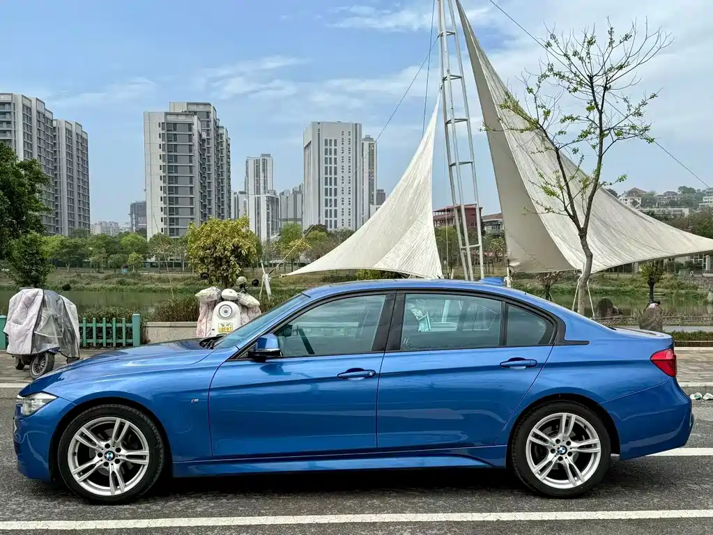 BMW 3 Series — миниатюра 5