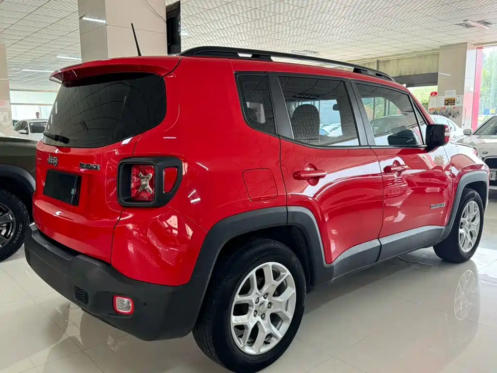 Jeep Renegade — миниатюра 25