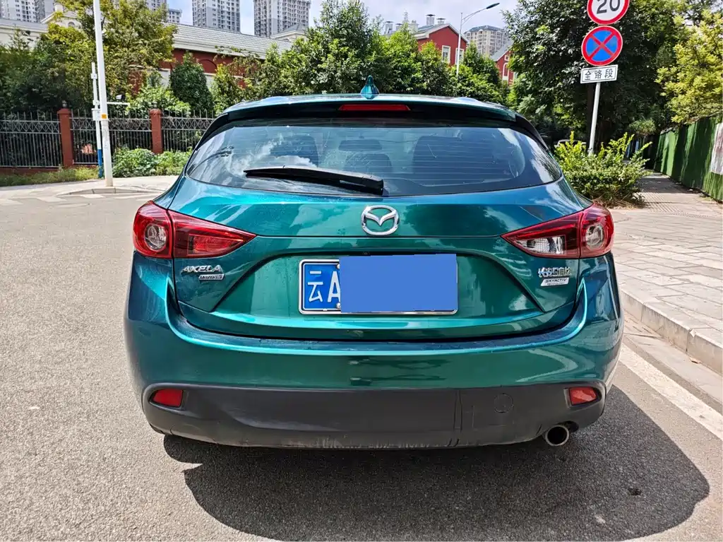 Mazda 3 Axela — миниатюра 4