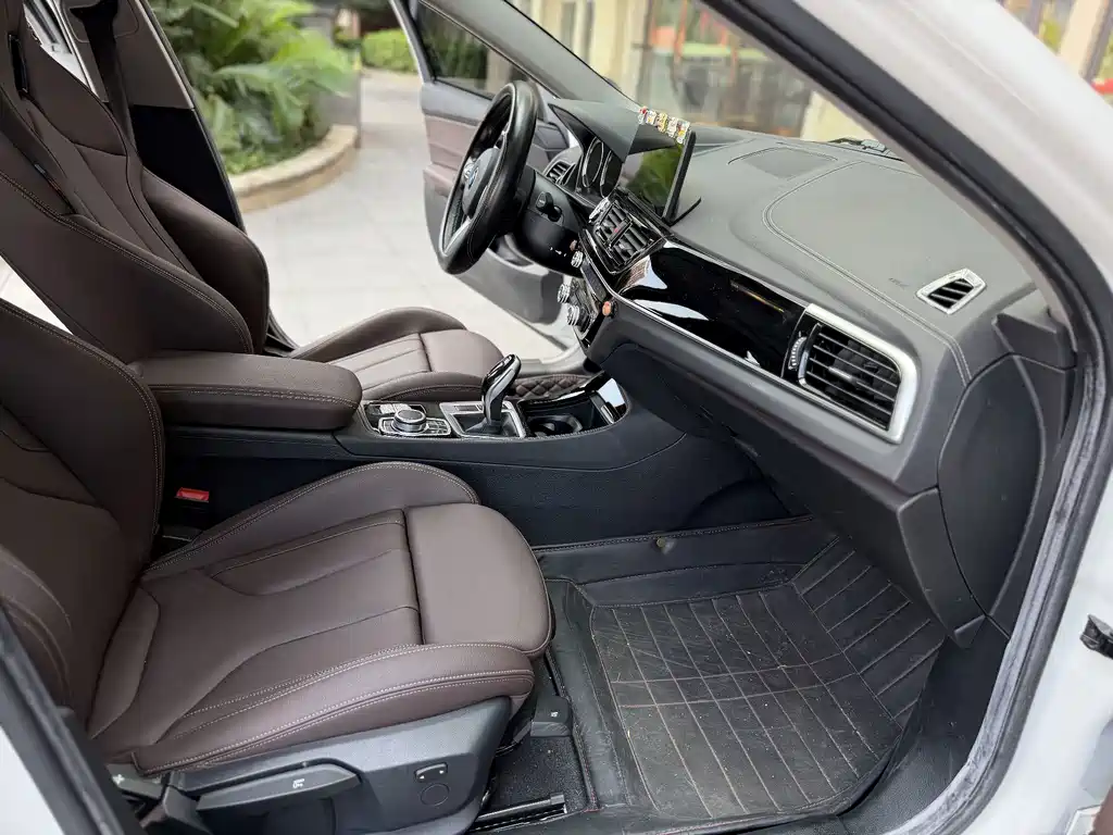 BMW 1 Series — миниатюра 6