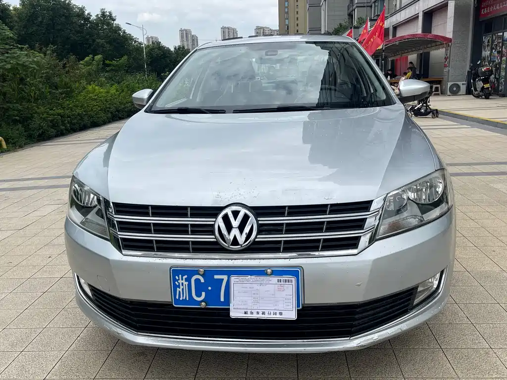 Volkswagen Lavida — миниатюра 2