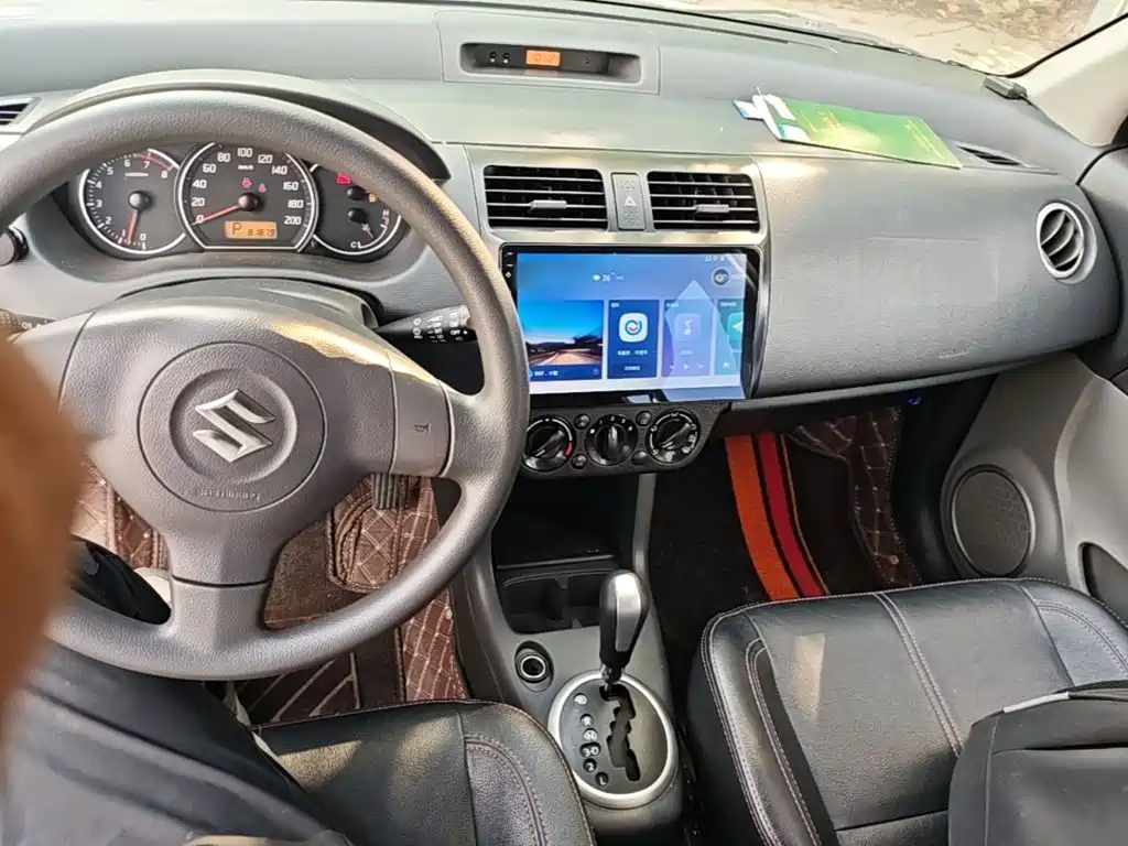 Suzuki Swift — миниатюра 10
