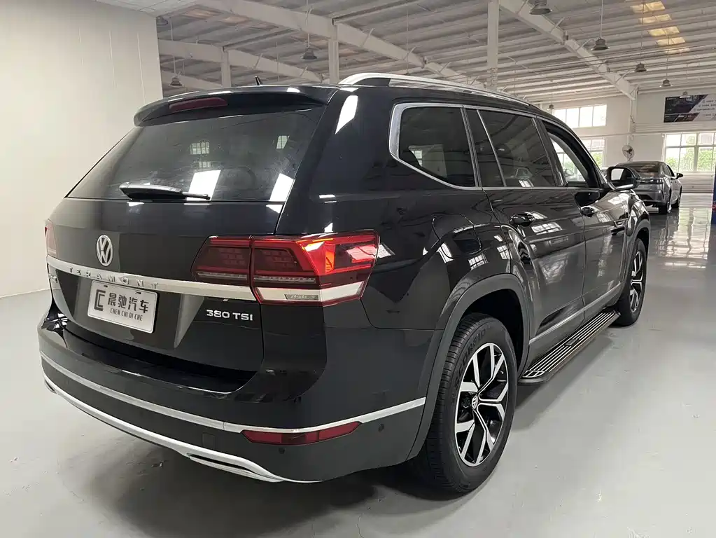 Volkswagen Teramont — миниатюра 4