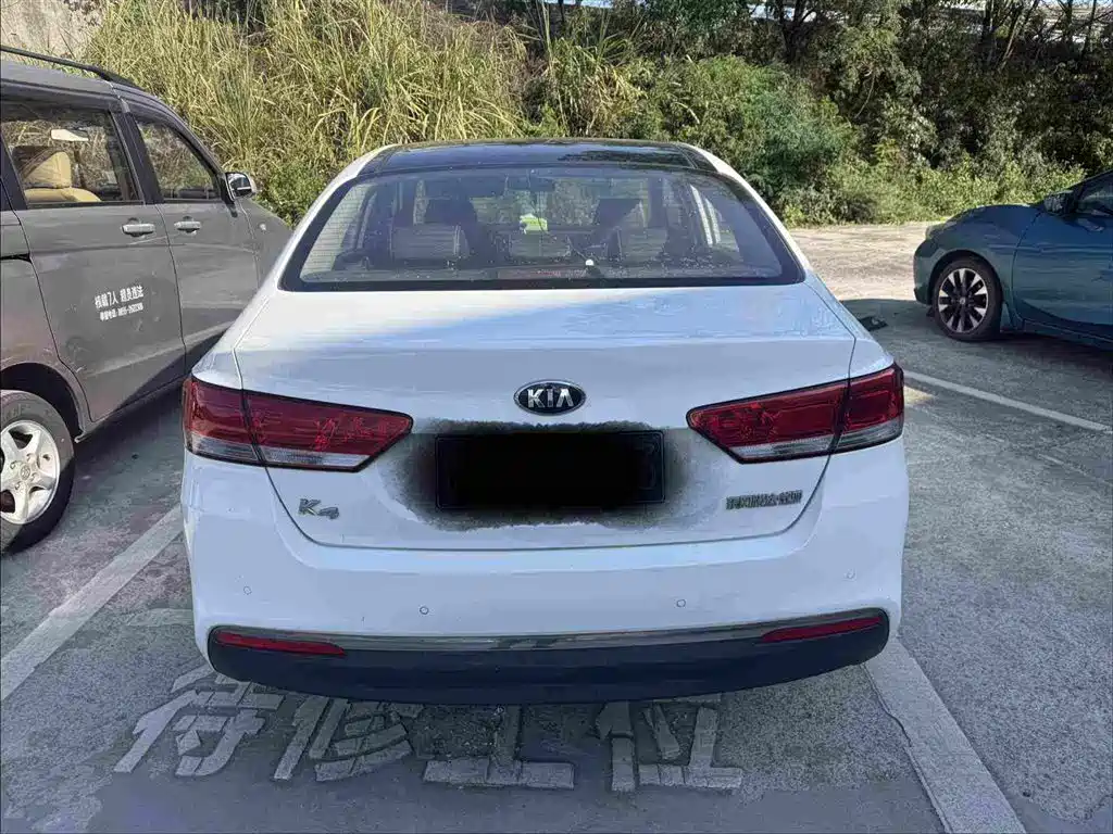 Kia K4 — миниатюра 7