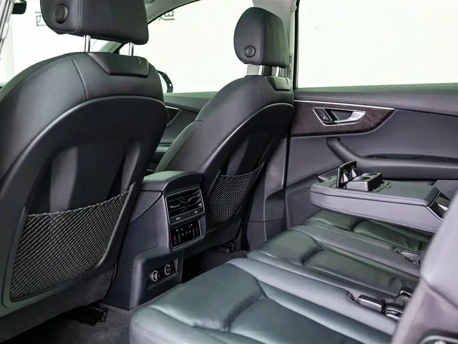 Audi Q7 2020 55 TFSI quattro S line Sport
