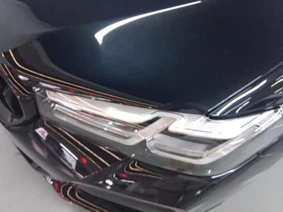 BMW 5 Series — миниатюра 5
