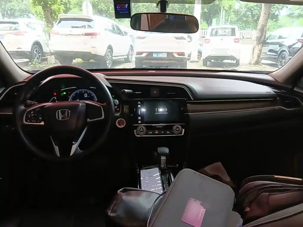 Honda Civic — миниатюра 10