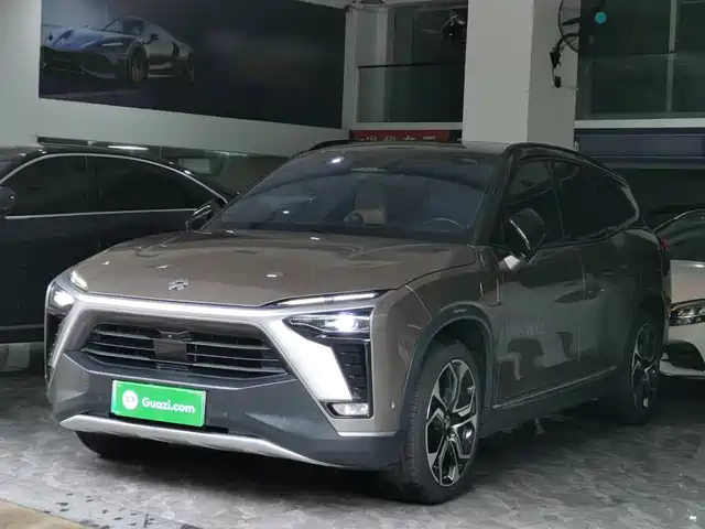 2022 Nio ES8