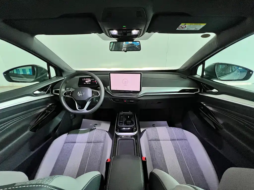 Volkswagen ID.4 Crozz — миниатюра 5