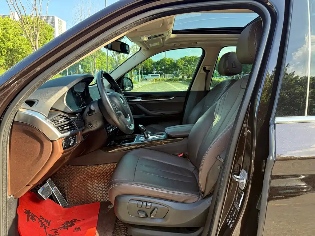 BMW X5 (Import) — миниатюра 4