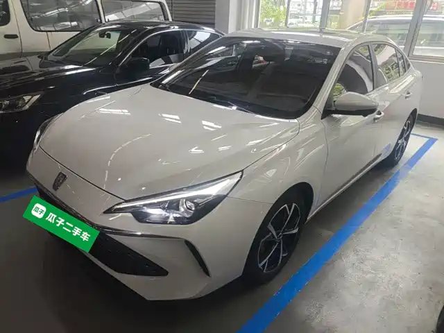 2025 Roewe i5