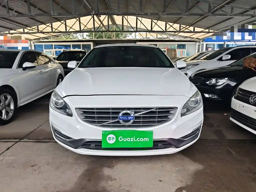 Volvo S60 — миниатюра 3