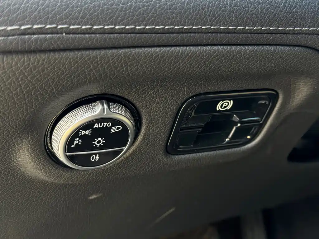 Mercedes-Benz EQE — миниатюра 9