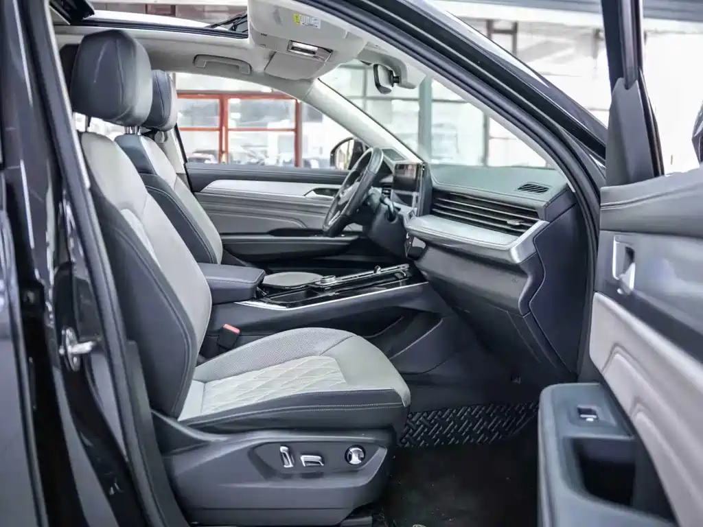 VOLKSWAGEN RANGE PATROL