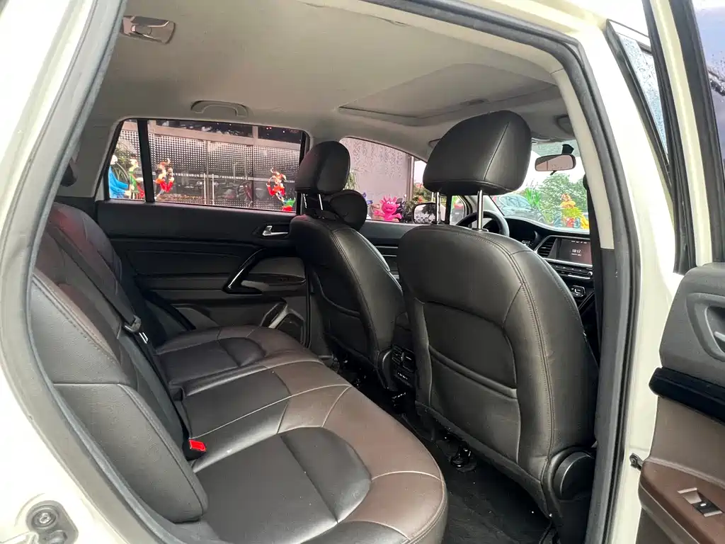 GAC Group GAC NE PHEV — миниатюра 12
