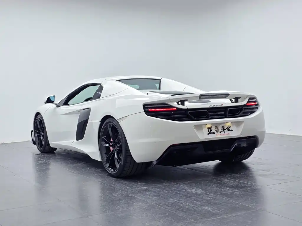 McLaren 12C 2013 3.8T SPIDER