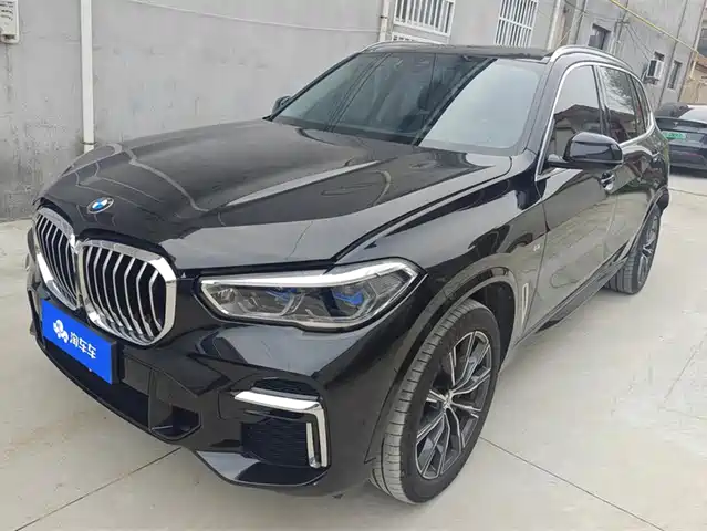 BMW  X5 2022