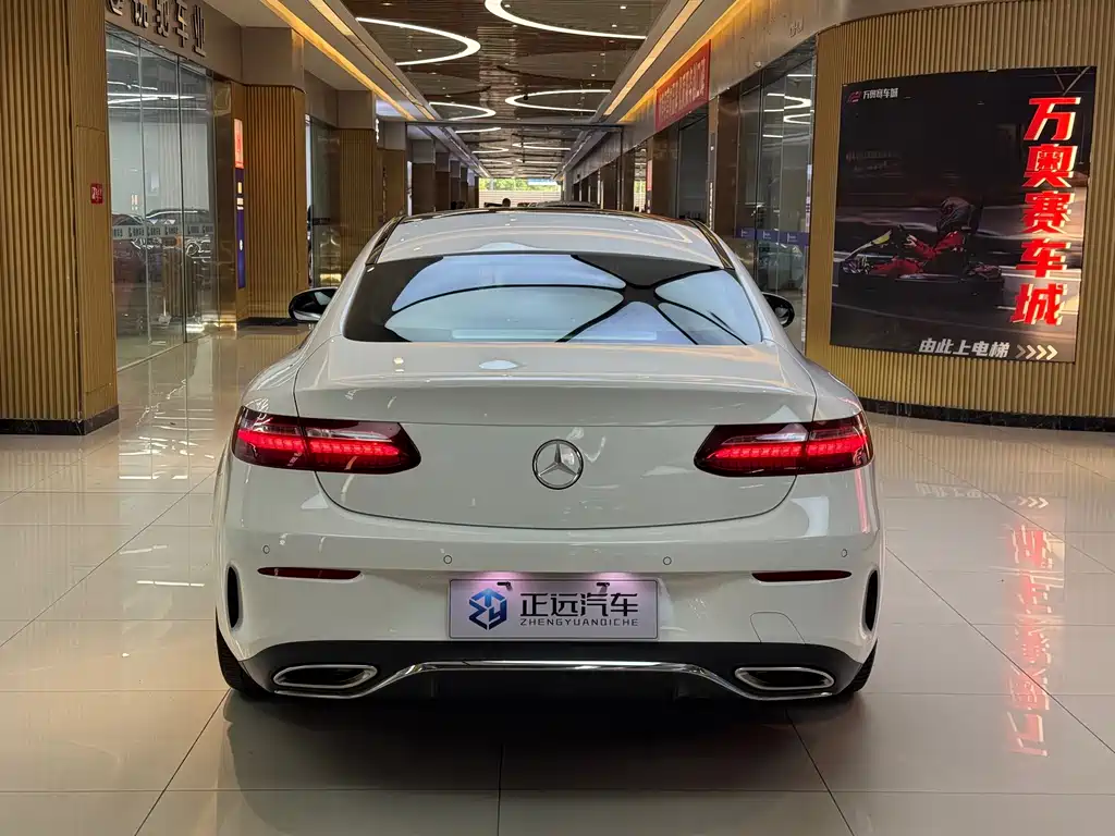 Mercedes-Benz E-Class (Import) — миниатюра 6