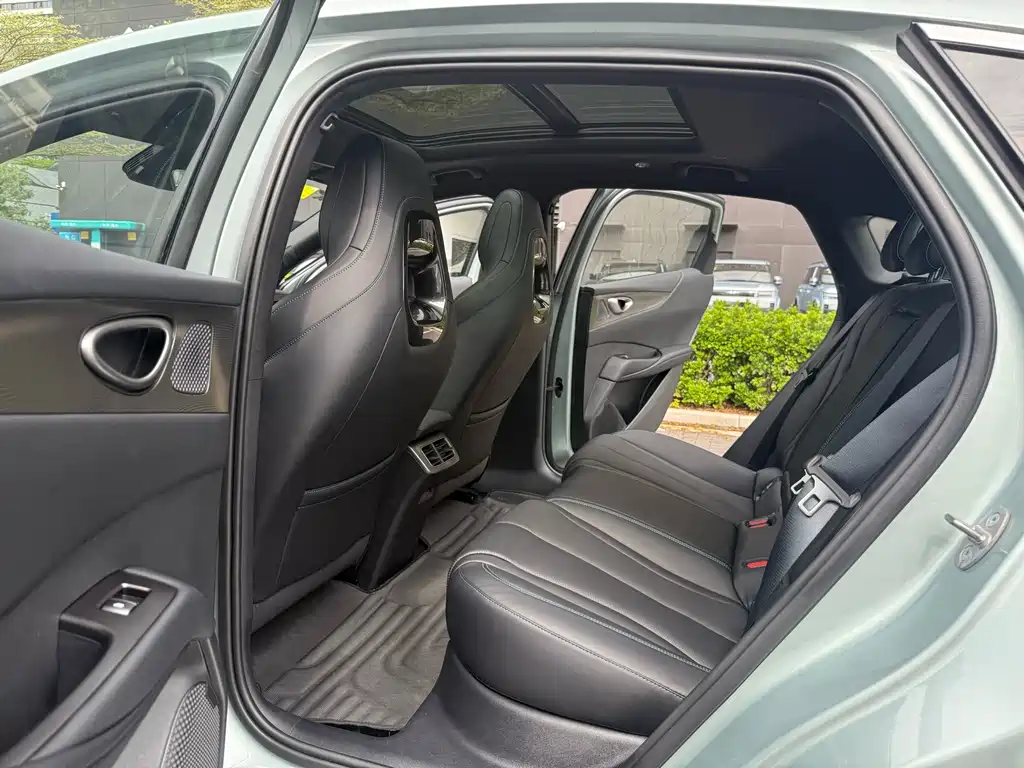 BYD Seal 06 — миниатюра 8