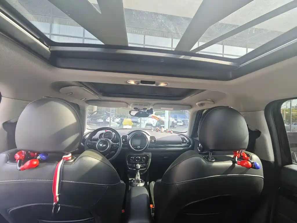 MINI Mini Clubman — миниатюра 10