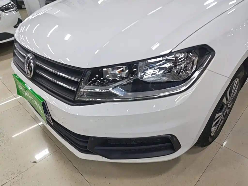 Volkswagen Santana — миниатюра 24