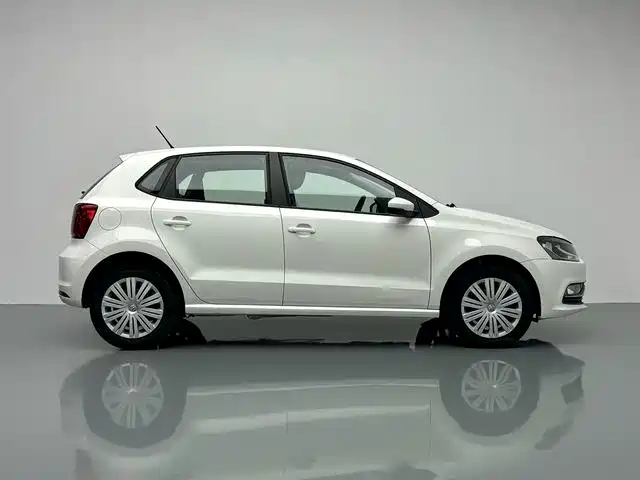 Volkswagen Polo — миниатюра 10
