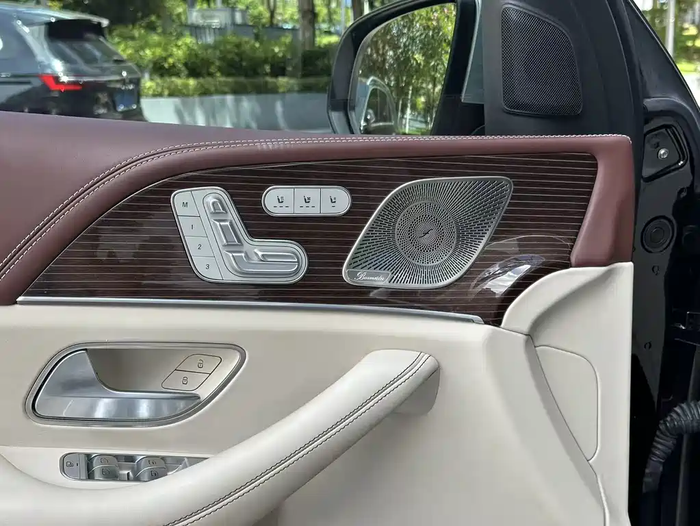 MERCEDES-BENZ MAYBACH GLS